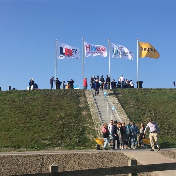Oplevering Lauwersmeerdijk | LBN Betonproducten B.V.
