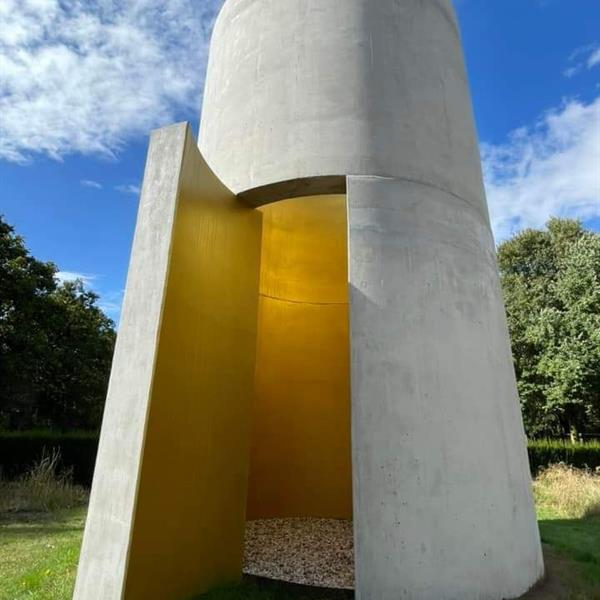 Gouden buizen voor Stilte-kapel - Gemeente Gennep | LBN Betonproducten B.V.